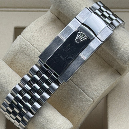 Rolex Datejust 41 / 126334 / weiß / Jubilee / Full Set / 2025