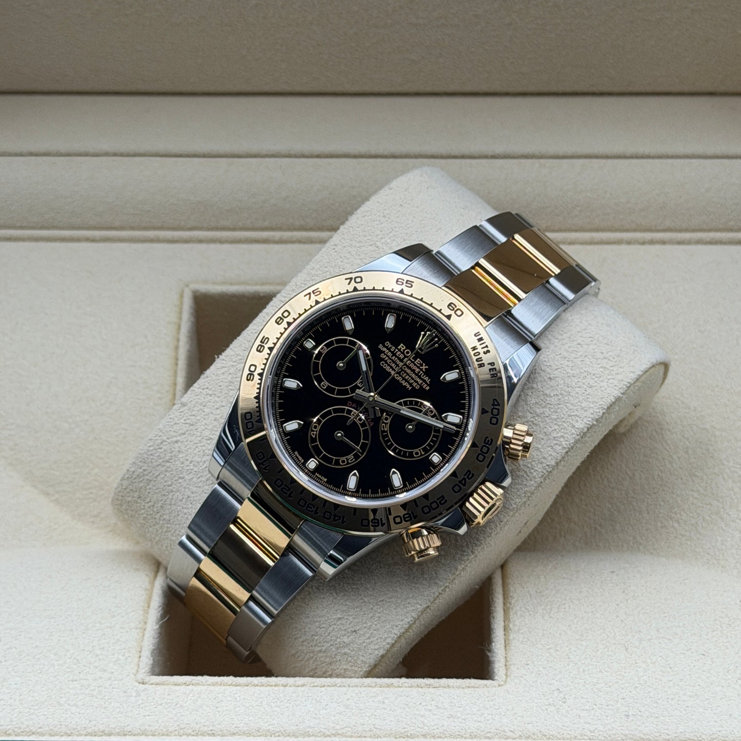 Rolex Daytona / 116503 / Schwarz / Oyster / Full Set / 2021