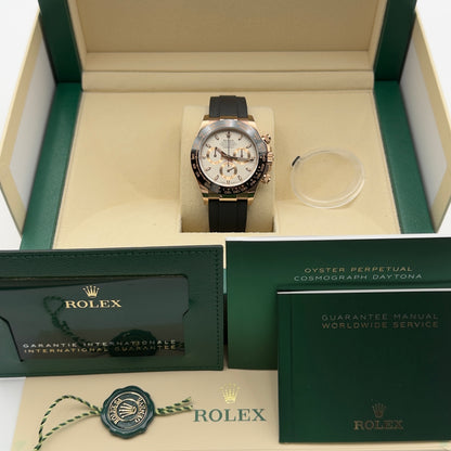 Rolex Daytona / 116515LN / Weiß / Oysterflex / Full Set / 2023