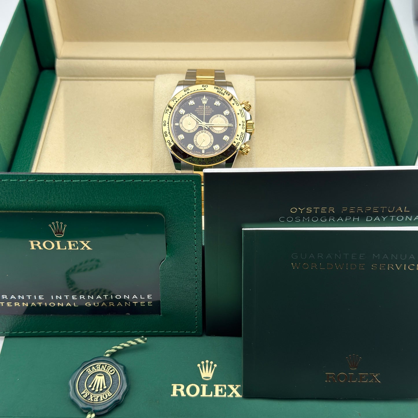 Rolex Daytona / 126503 / schwarz - Diamanten / Oyster / Full Set / 2025