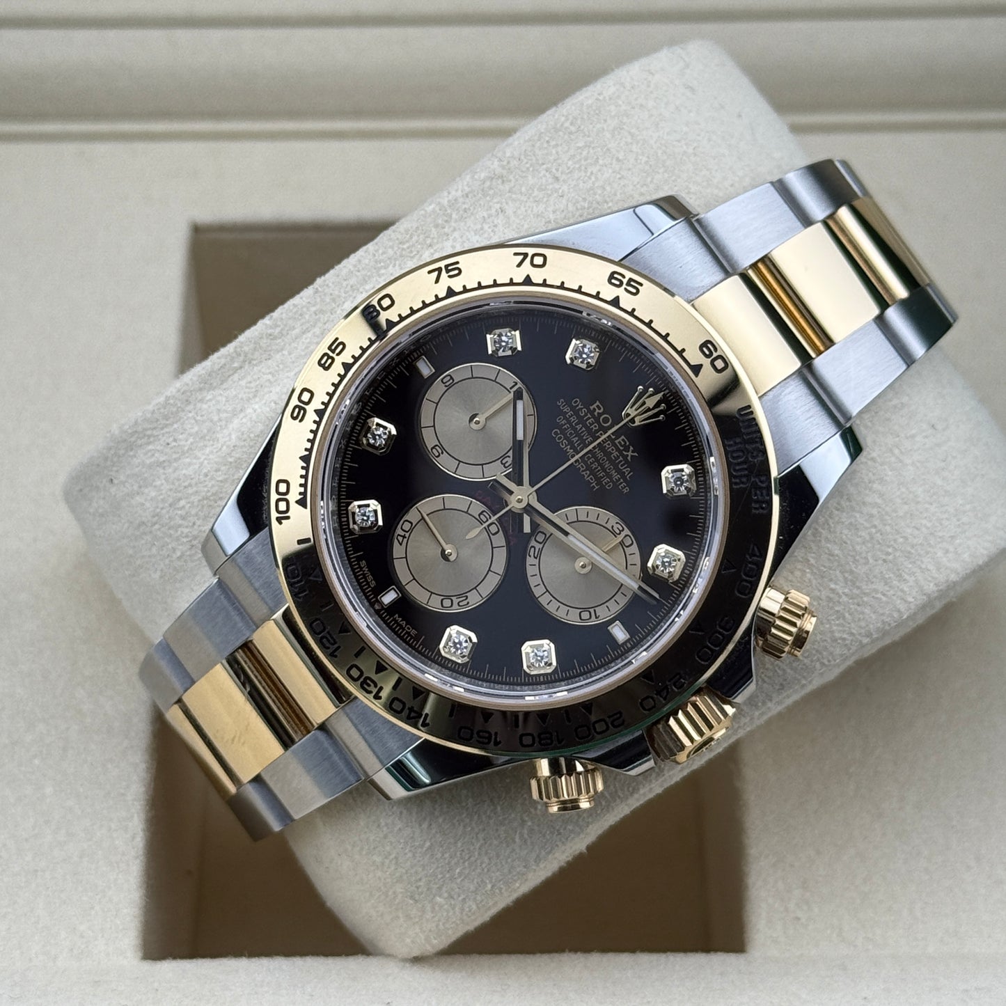 Rolex Daytona / 126503 / schwarz - Diamanten / Oyster / Full Set / 2025