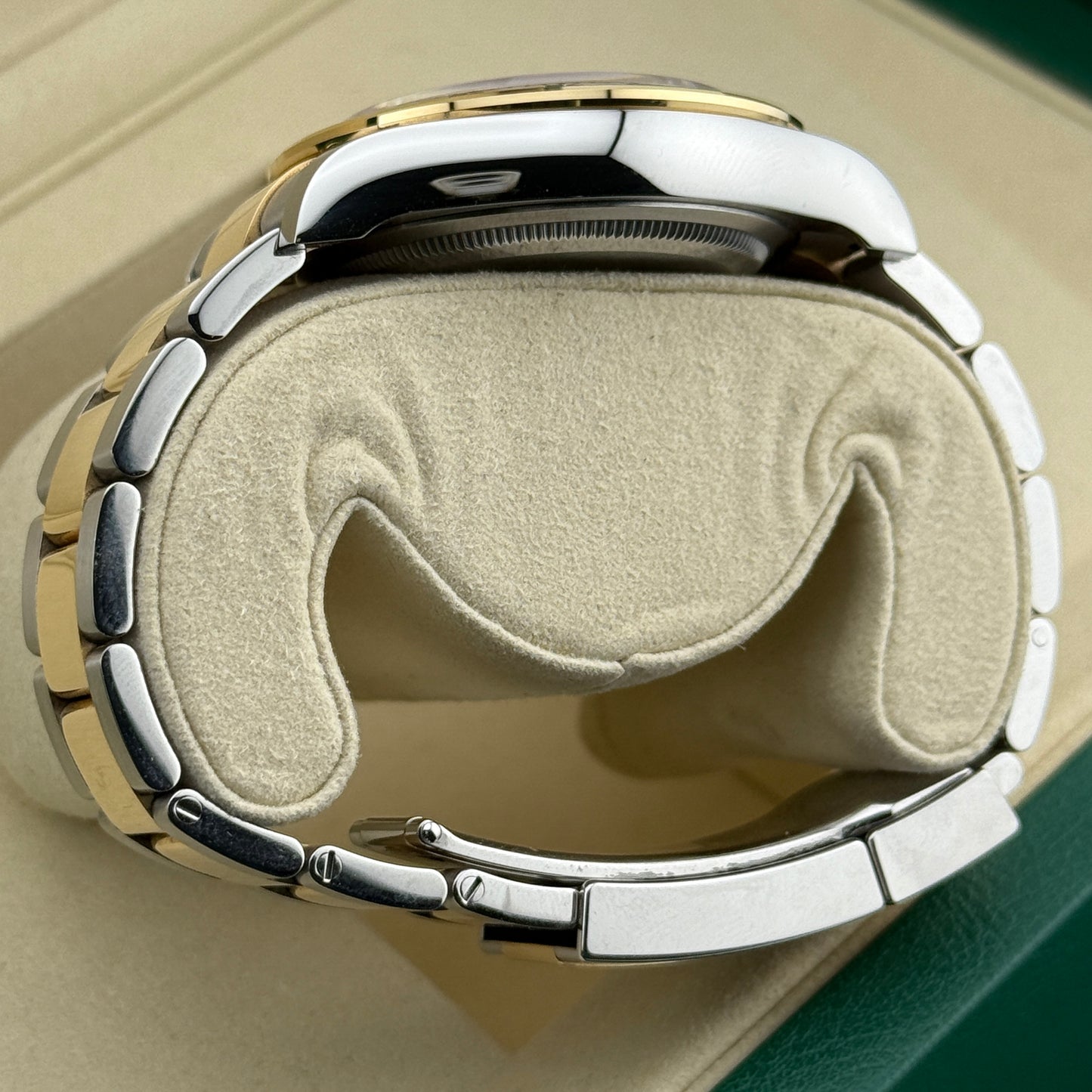 Rolex Daytona / 126503 / schwarz - Diamanten / Oyster / Full Set / 2025