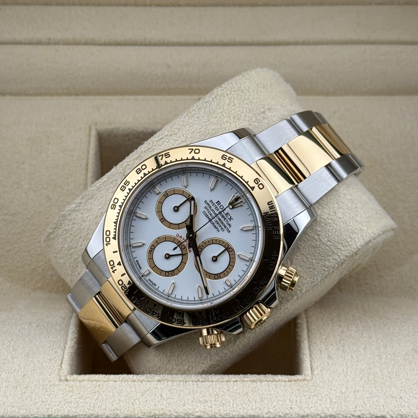 Rolex Daytona / 126503 / weiß / Oyster / Full Set / 2025