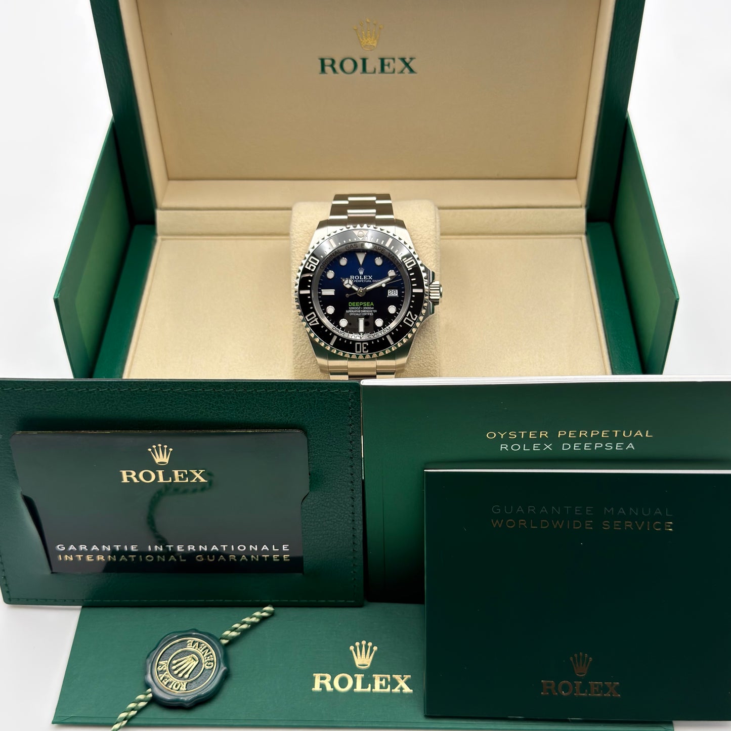 Rolex Deepsea D-Blue / 136660 / Schwarz - Blau / Oyster / Full Set / 2025