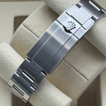 Rolex Explorer 36 / 124270 / Schwarz / Oyster / Full Set / 2025