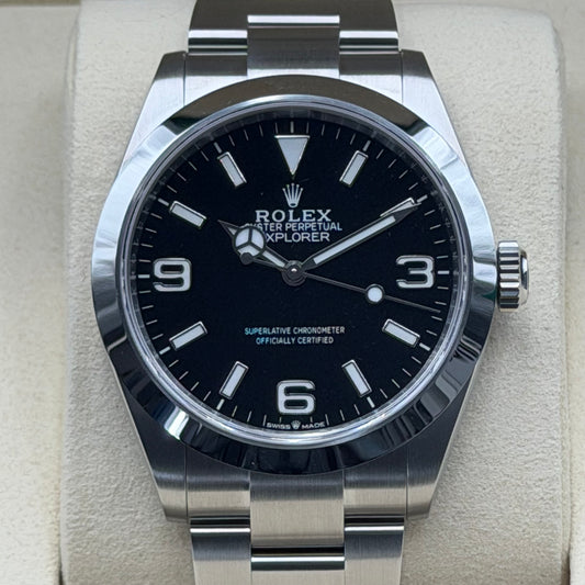 Rolex Explorer 40 / 224270 / Schwarz / Oyster / Full Set / 2026