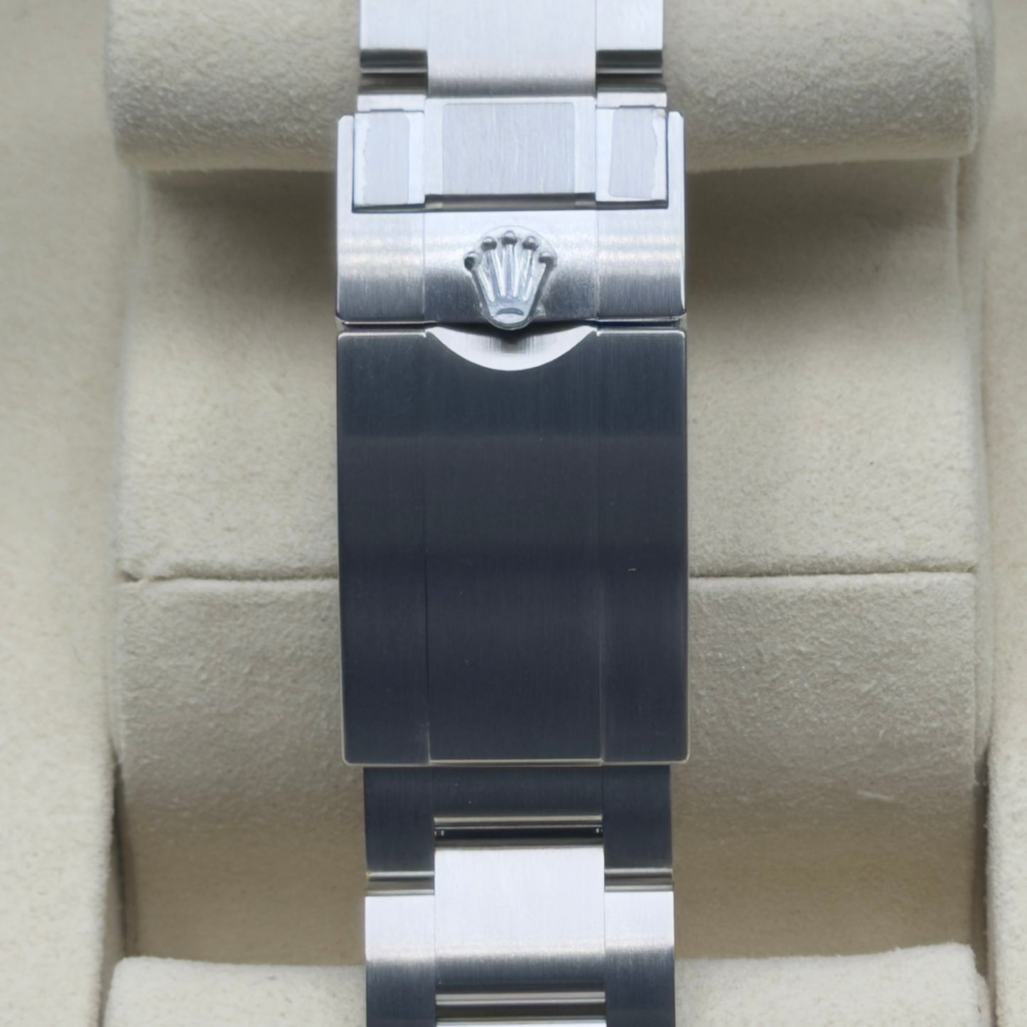 Rolex Explorer II / 226570 / Weiß / Oyster / Full Set / 2026