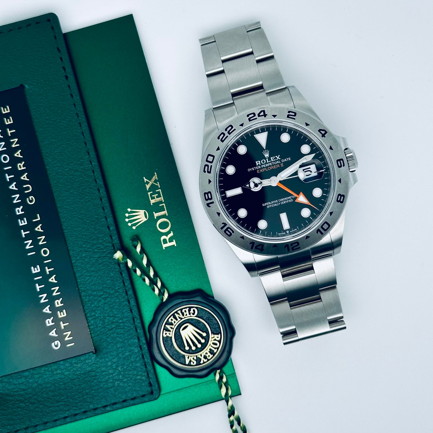 Rolex Explorer II / 226570 / schwarz / Oyster / Full Set