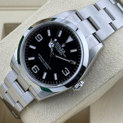 Rolex Explorer / 124270 / schwarz / Oyster / Full Set / 2025