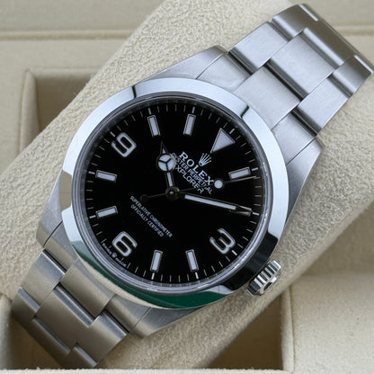 Rolex Explorer 40 / 224270 / schwarz / Oyster / B&P / 2024
