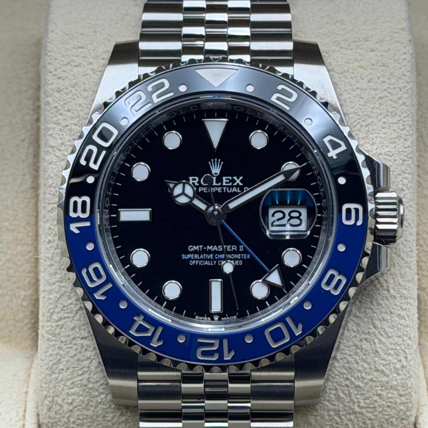 Rolex GMT-Master II / 126710BLNR / wie neu / Jubilee / Full Set / 2024