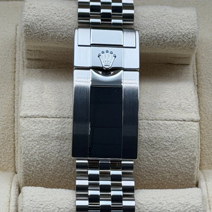 Rolex GMT-Master II / 126710BLNR / wie neu / Jubilee / Full Set / 2023