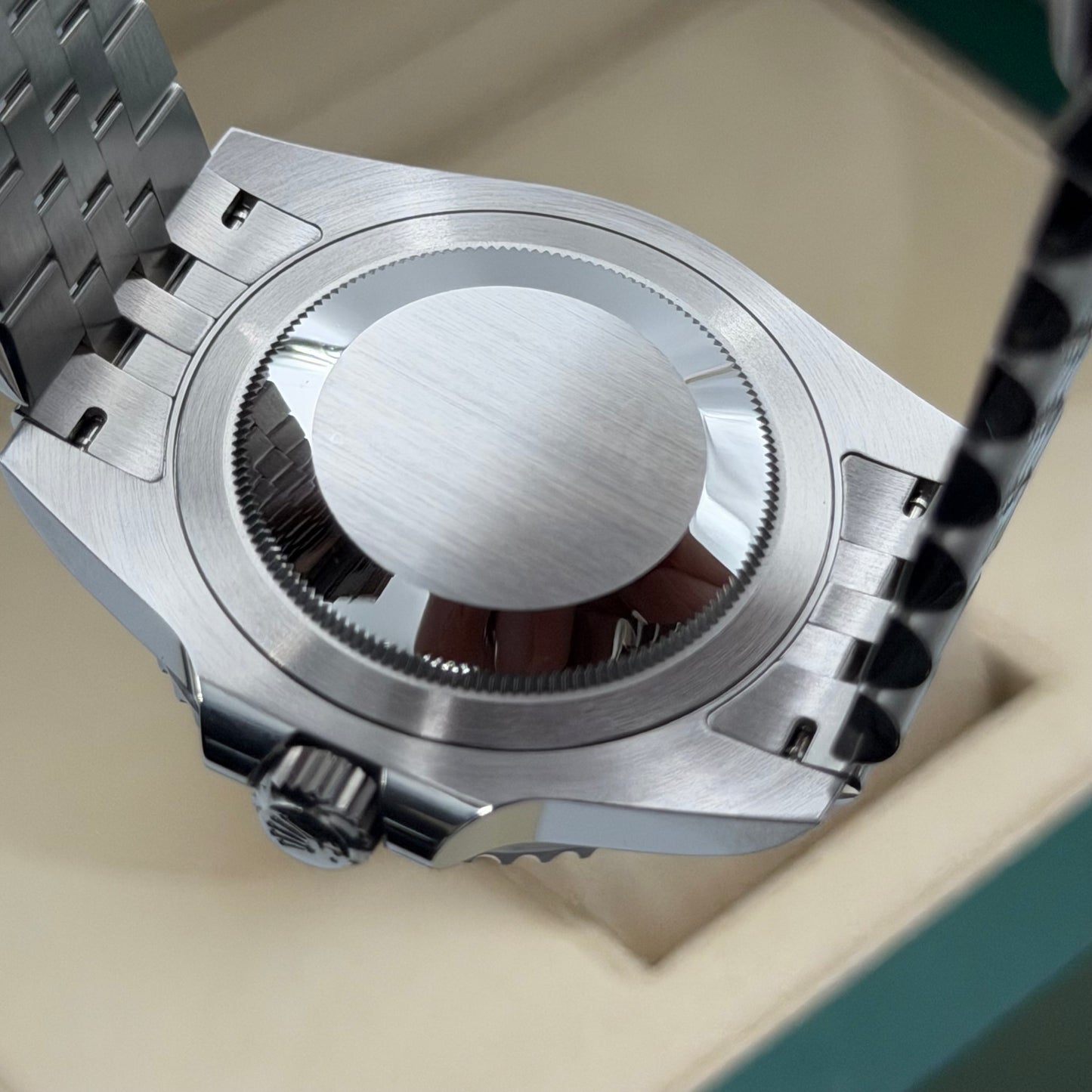 Rolex GMT-Master II / 126710BLNR / wie neu / Jubilee / Full Set / 2024