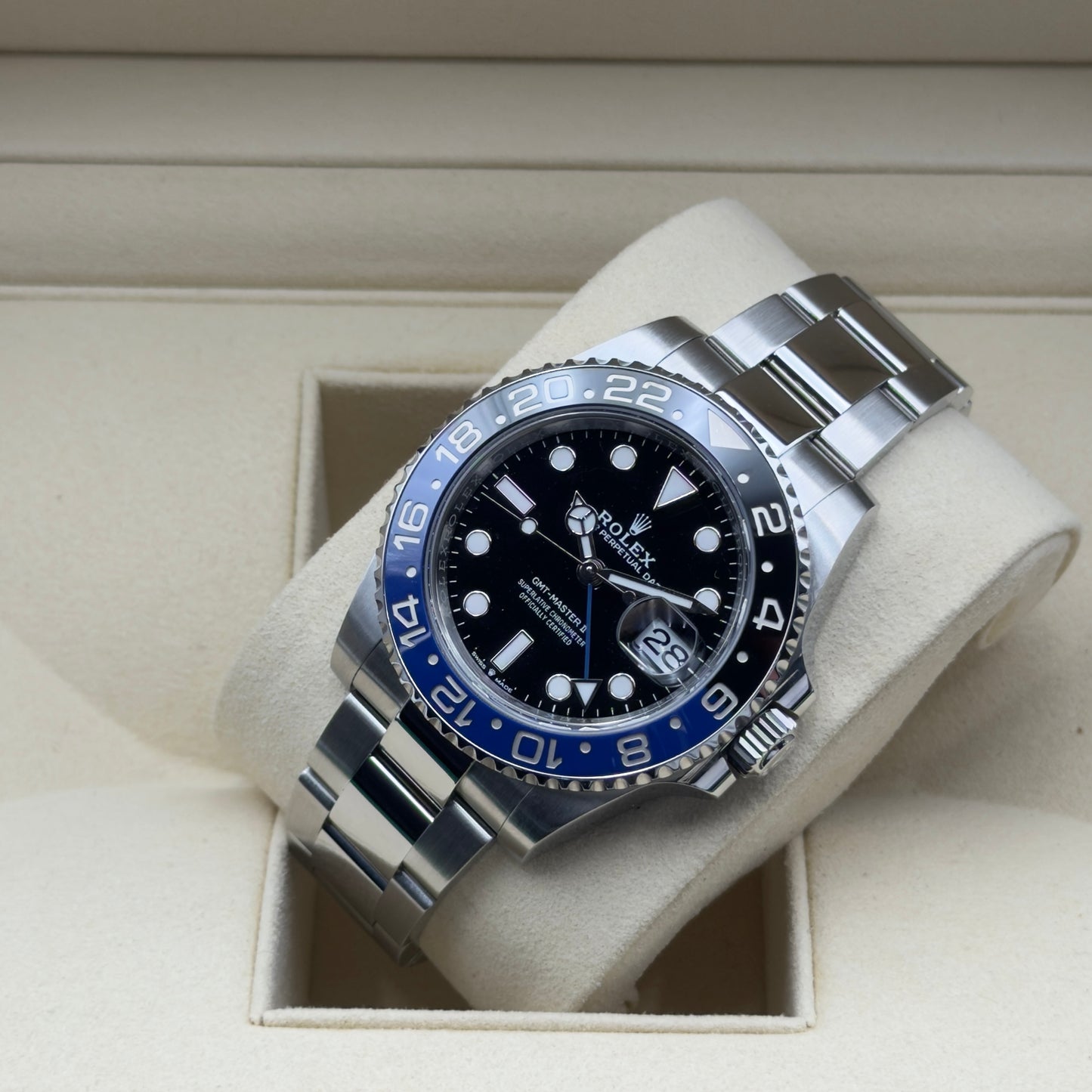 Rolex GMT-Master II / 126710BLNR / Schwarz / Oyster / Full Set / 2024