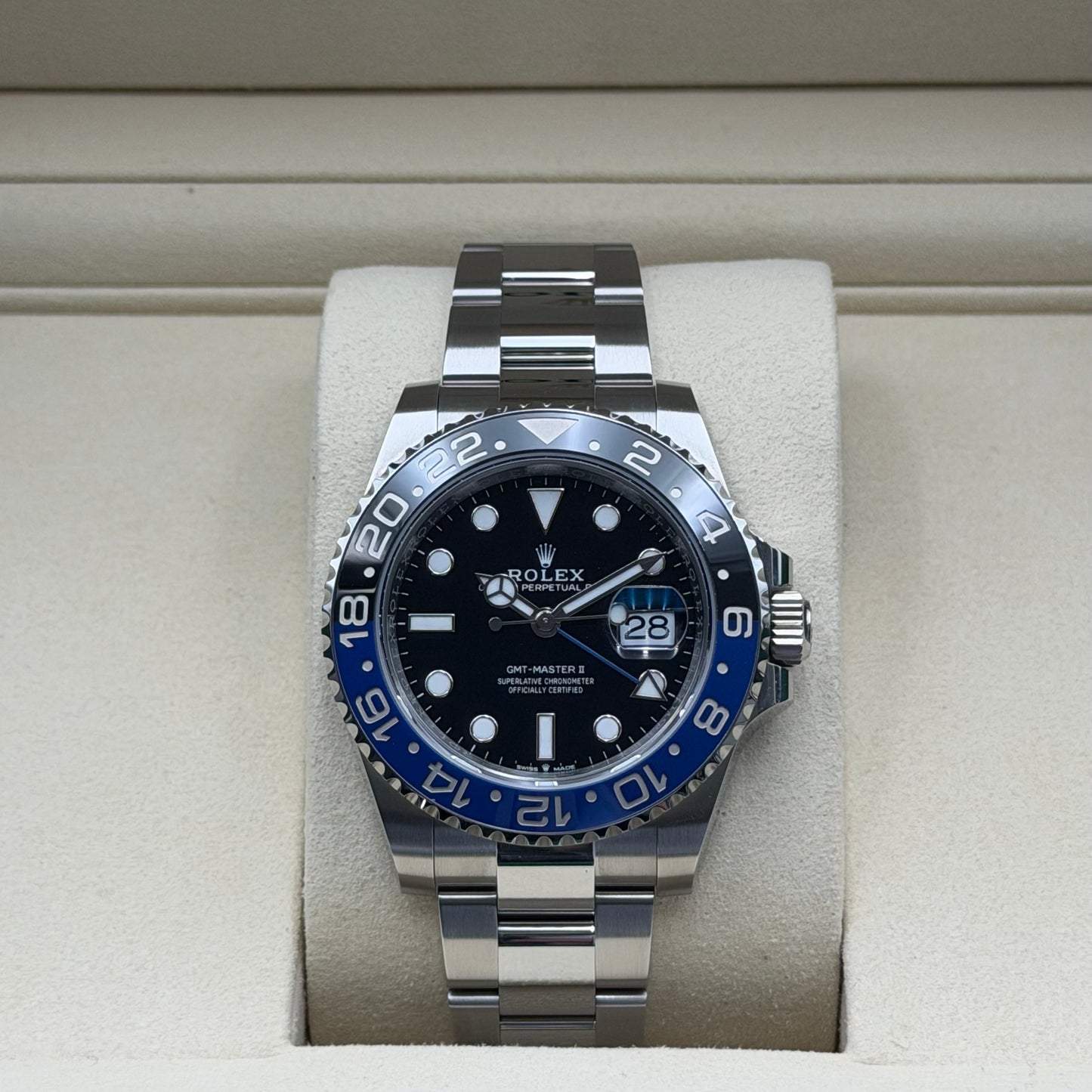 Rolex GMT-Master II / 126710BLNR / ungetragen / Oyster / Full Set / 2026