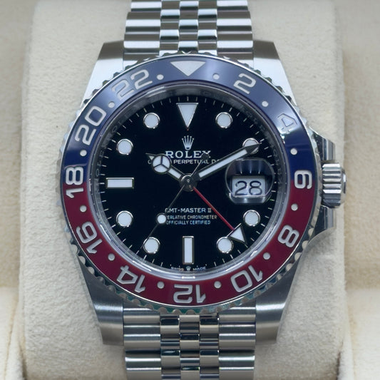 Rolex GMT-Master II / 126710BLRO / Schwarz / Jubilee + Oyster / Full Set / 2024