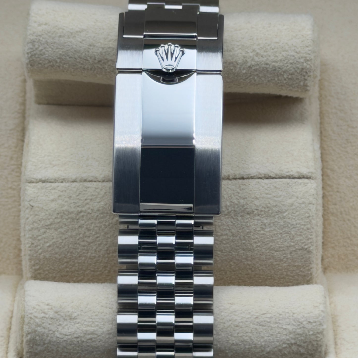 Rolex GMT-Master II / 126710BLRO / Schwarz / Jubilee + Oyster / Full Set / 2024