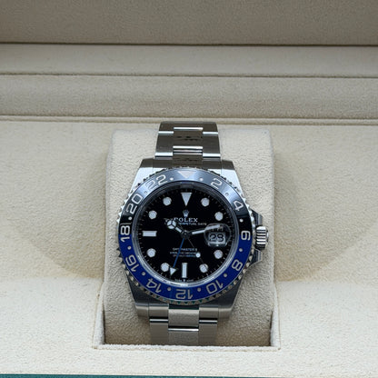 Rolex GMT-Master II / 126710BLNR / schwarz / Oyster / Full Set / 2023