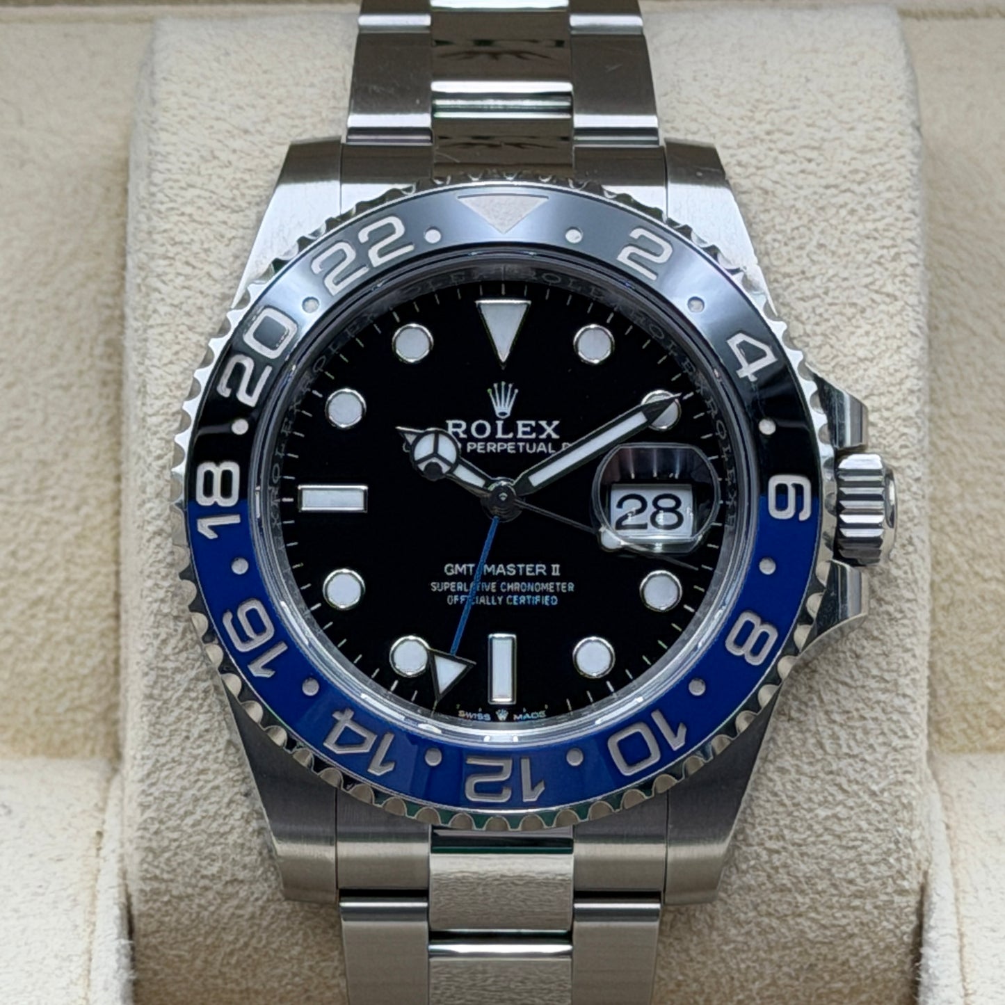 Rolex GMT-Master II / 126710BLNR / schwarz / Oyster / Full Set / 2023