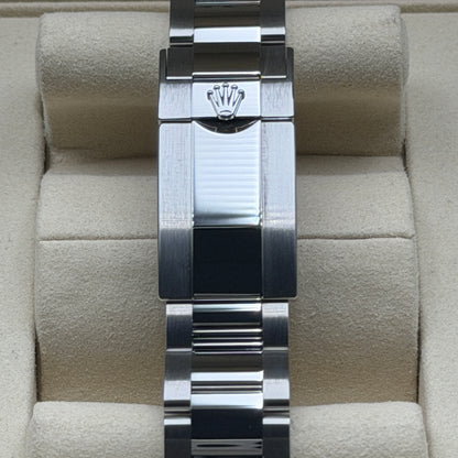 Rolex GMT-Master II / 126710BLNR / schwarz / Oyster / Full Set / 2025