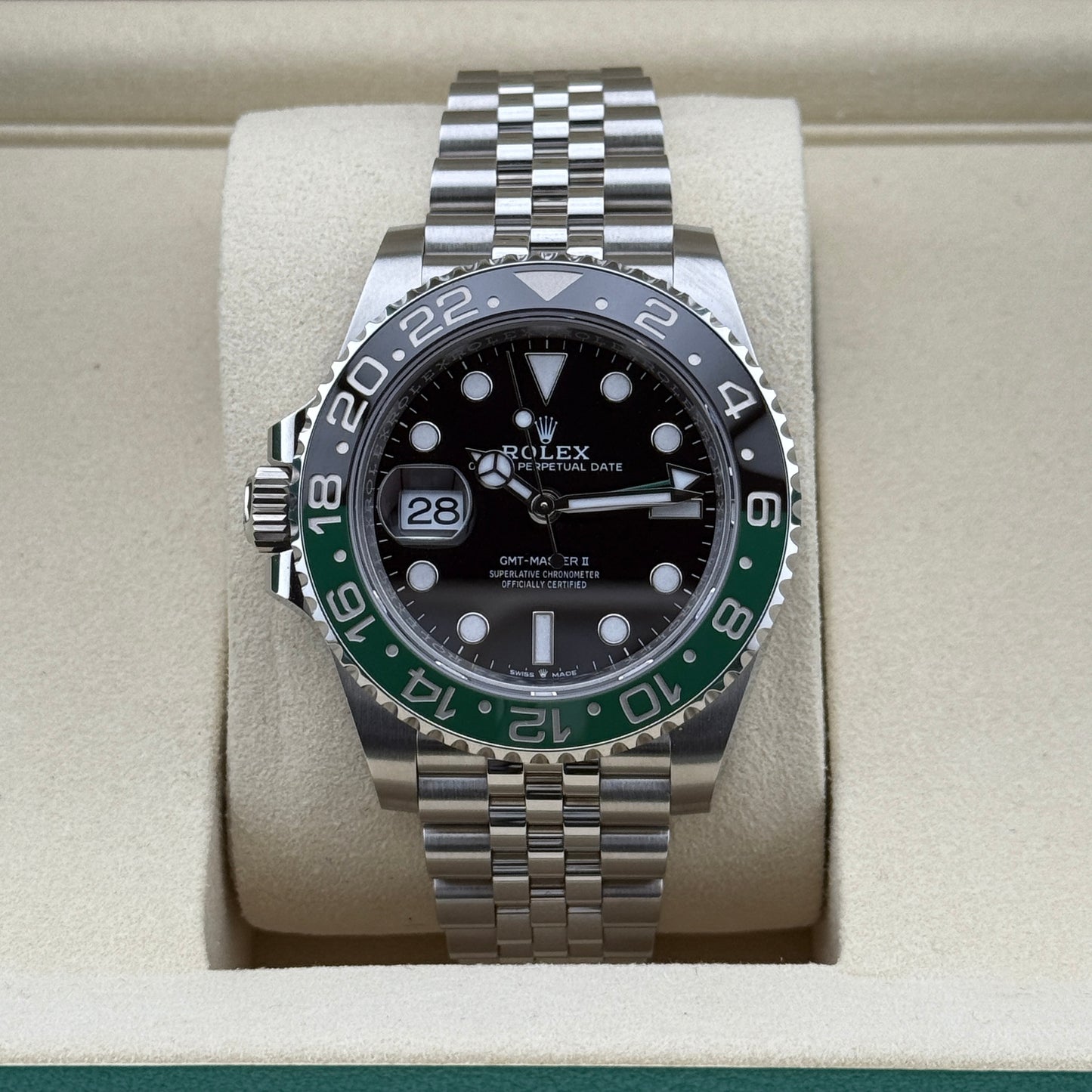 Rolex GMT Master II / 126720VTNR / schwarz / Jubilee / Full Set / 2025