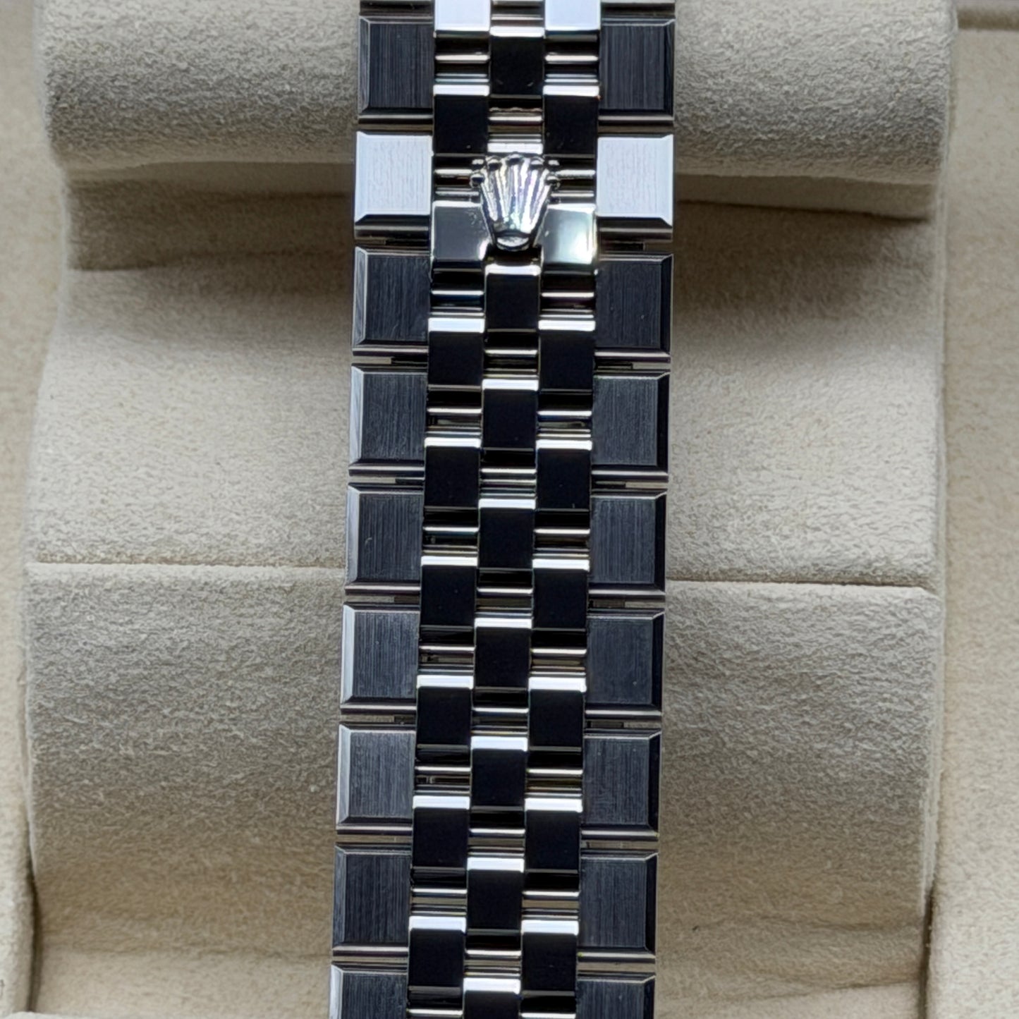 Rolex Land-Dweller 36 / 127234 / Weiß / Flat Jubilee / Full Set / 2026