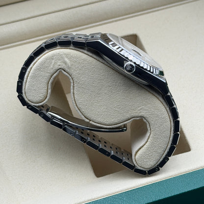 Rolex Land-Dweller 36 / 127234 / Weiß / Flat Jubilee / Full Set / 2026