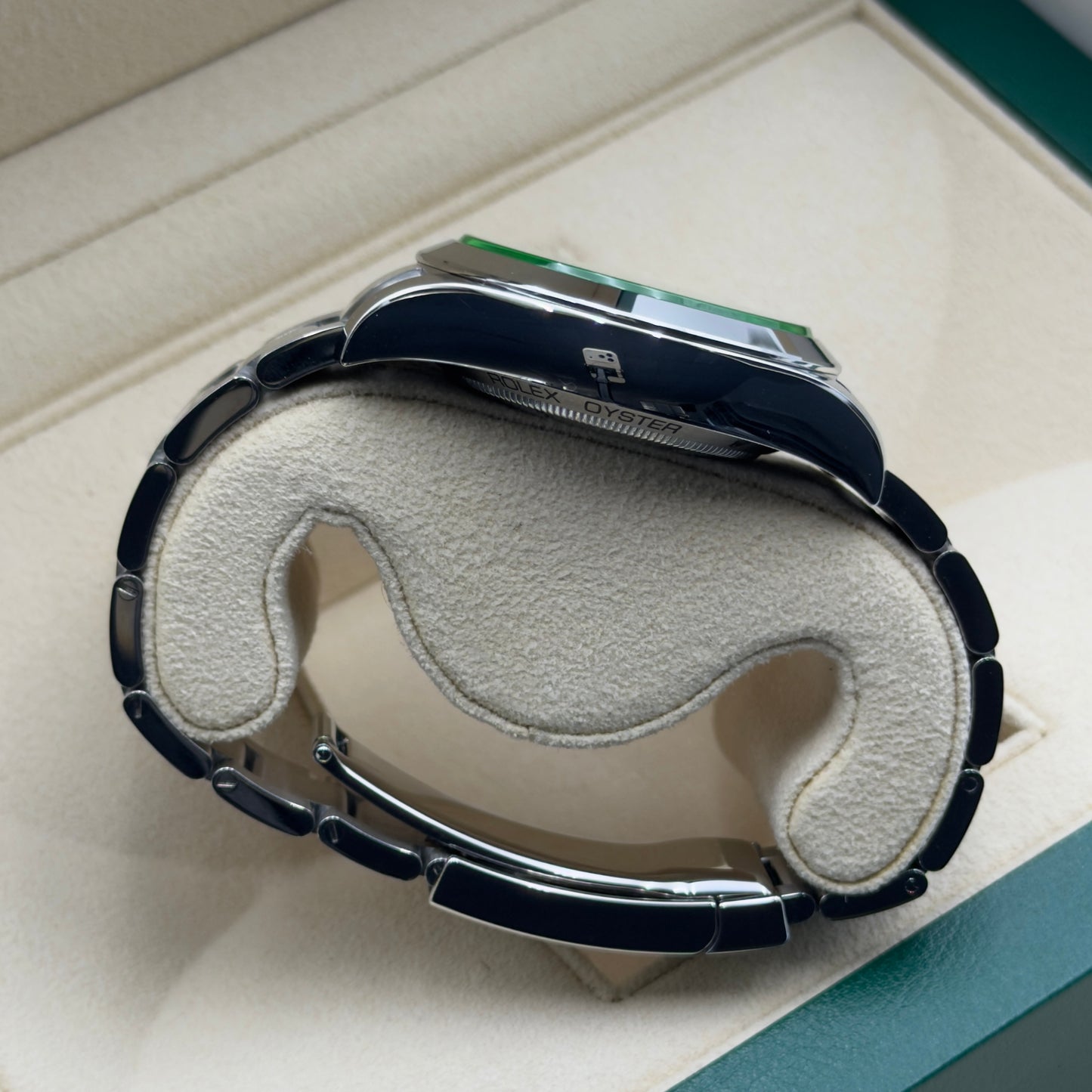 Rolex Milgauss / 116400GV / Blau / Oyster / Full Set / 2022