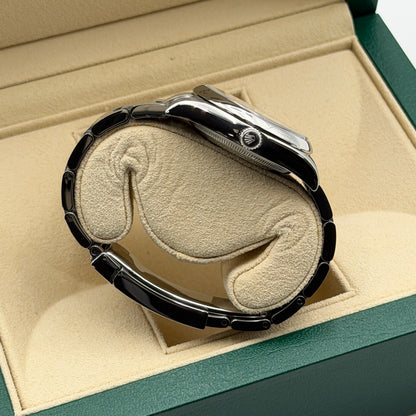 Rolex Oyster Perpetual 34 / 114200 / gold / Oyster / Full Set / 2012