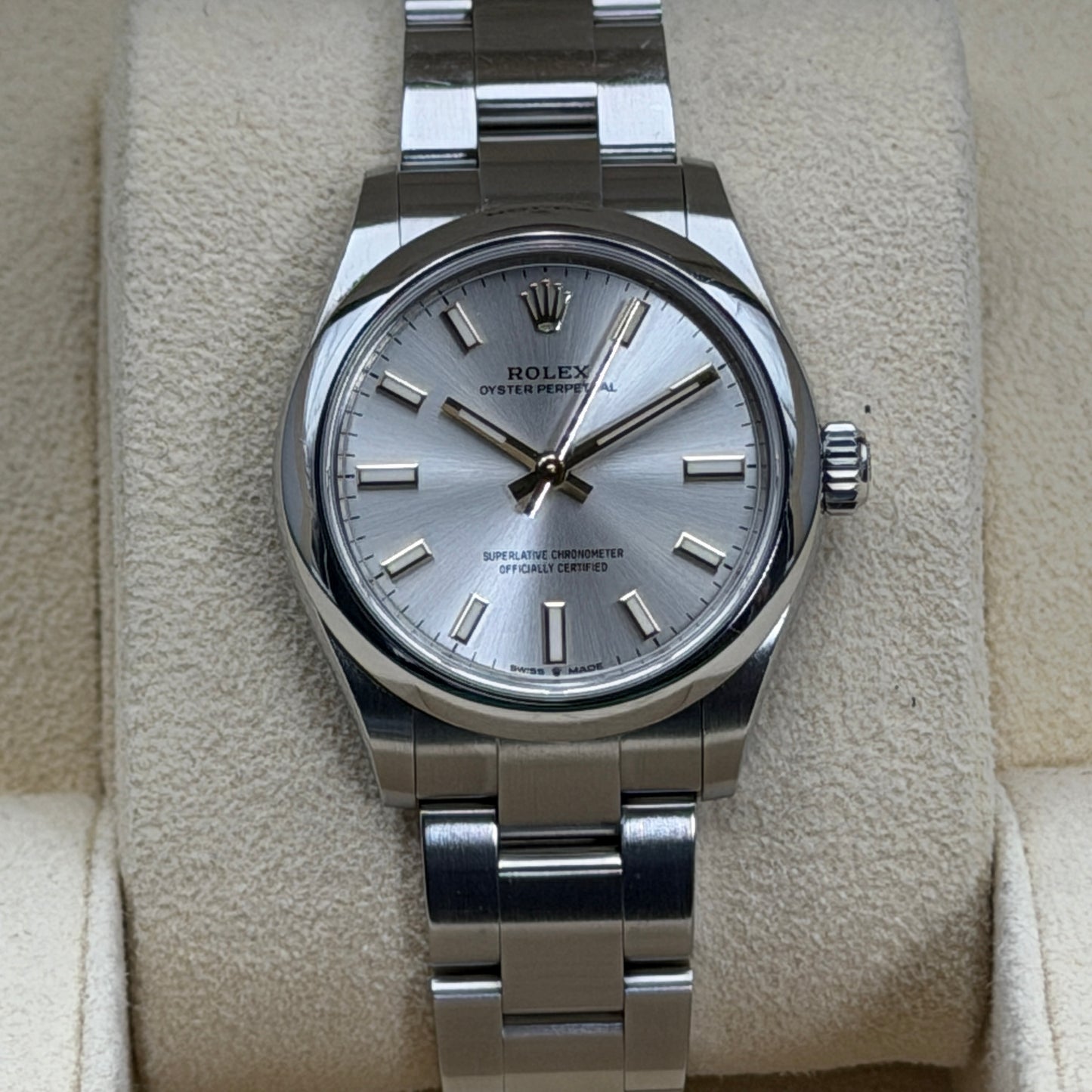 Rolex Oyster Perpetual 31 / 277200 / Silber / Oyster / Full Set / 2024