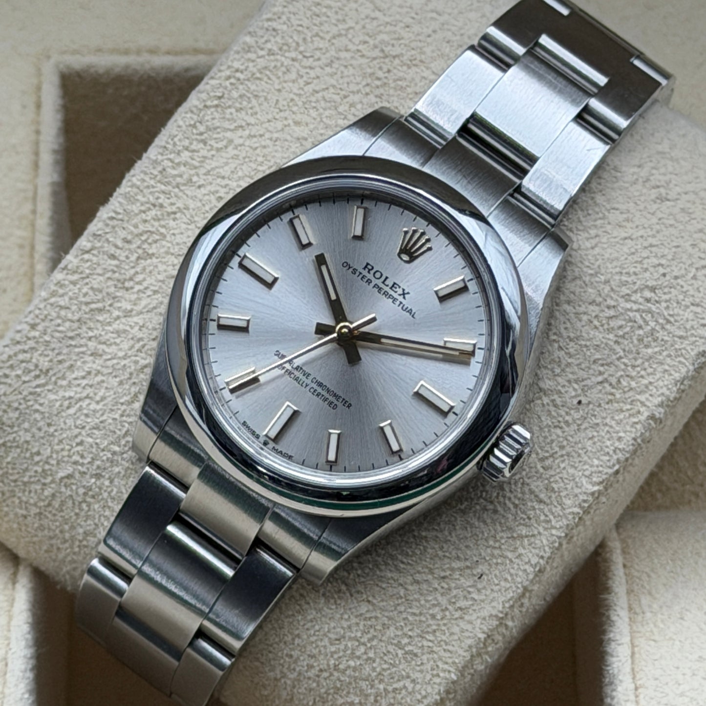 Rolex Oyster Perpetual 31 / 277200 / Silber / Oyster / Full Set / 2024
