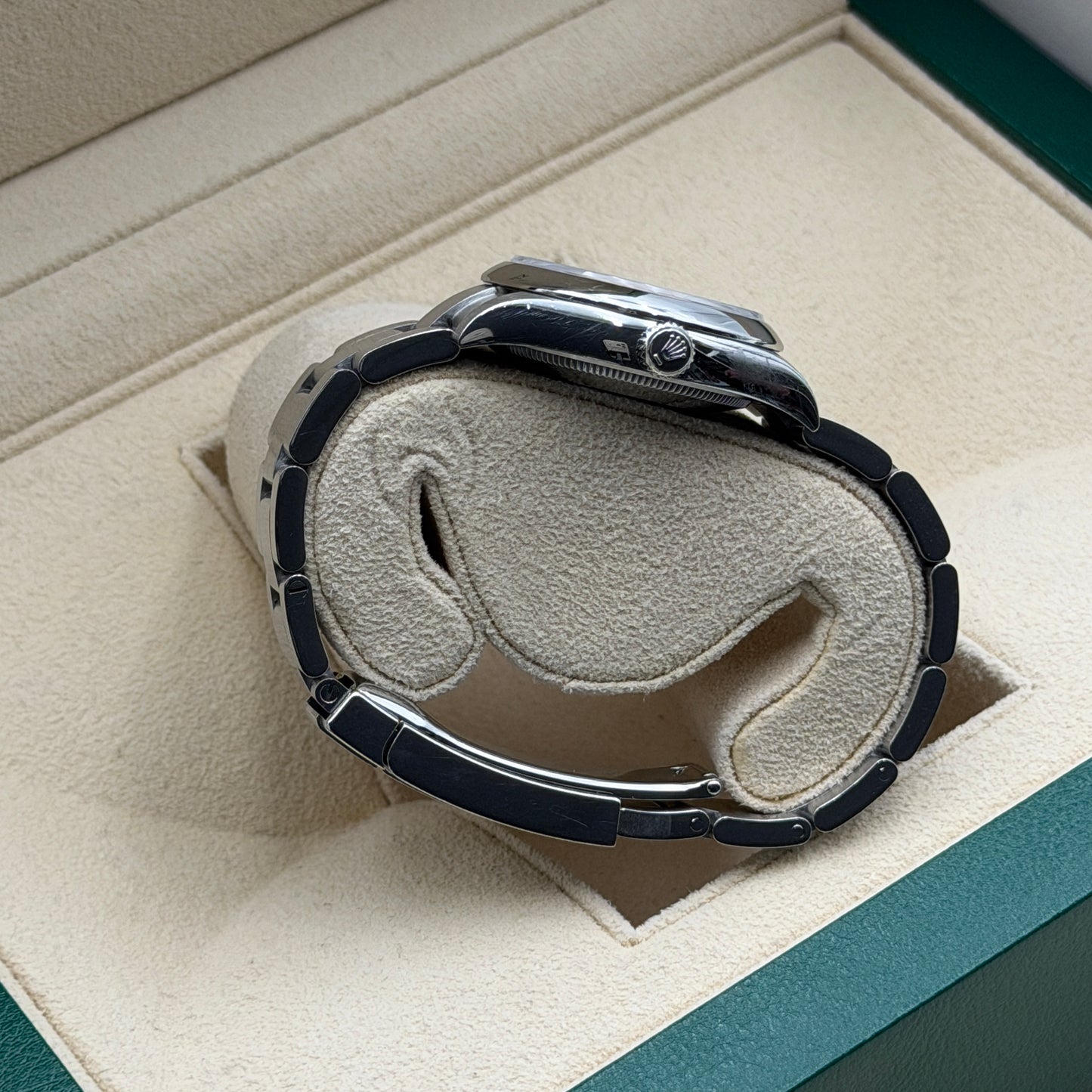 Rolex Oyster Perpetual 31 / 277200 / Silber / Oyster / Full Set / 2024