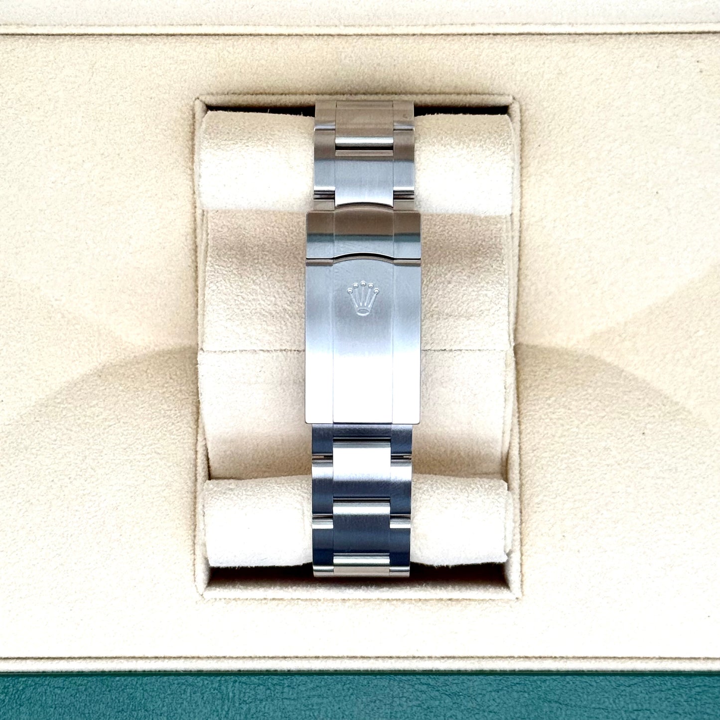 Rolex Oyster Perpetual 36 / 126000 / grün / Oyster / Full Set