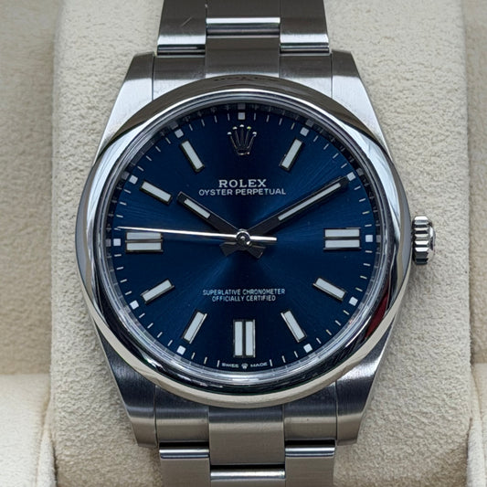 Rolex Oyster Perpetual 41 / 124300 / Blau / Oyster / Full Set / 2023