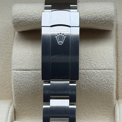Rolex Oyster Perpetual 41 / 124300 / Blau / Oyster / Full Set / 2023