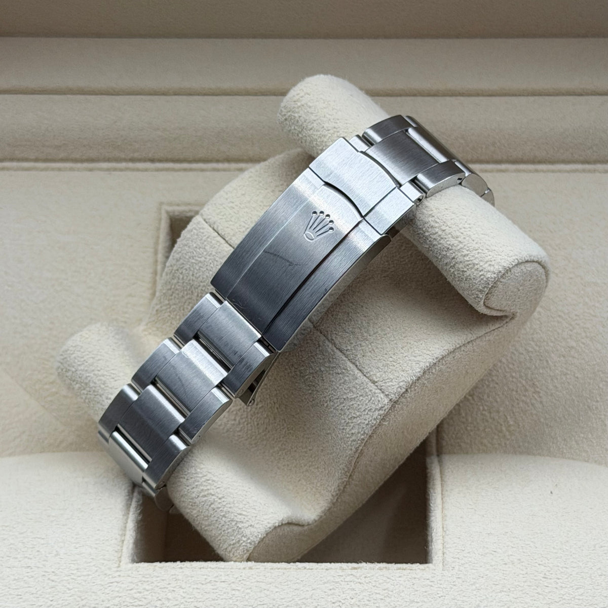 Rolex Oyster Perpetual 41 / 124300 / Blau / Oyster / Full Set / 2023