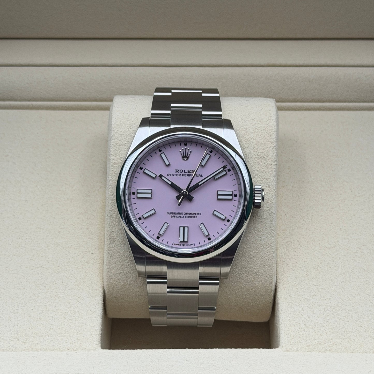 Rolex Oyster Perpetual 41 / 134300 / pink / Oyster / Full Set / 2026