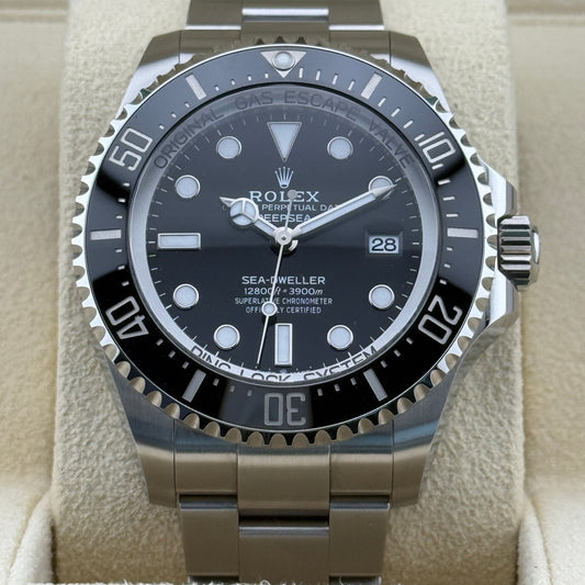 Rolex Sea-Dweller Deepsea / 136660 / schwarz / Oyster / Full Set / 2024
