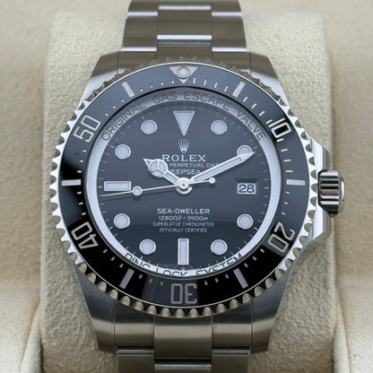 Rolex Sea-Dweller Deepsea / 136660 / schwarz / Oyster / Full Set / 2024
