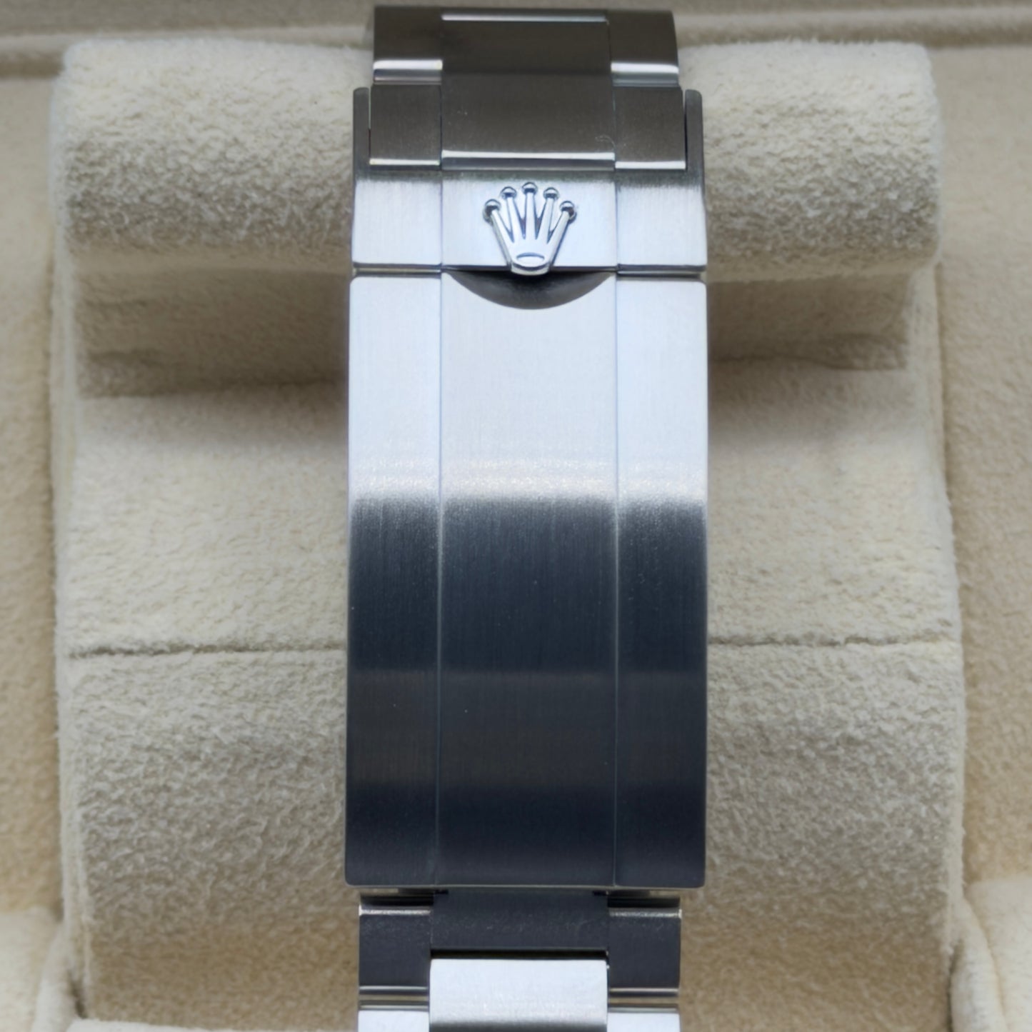 Rolex Sea-Dweller / 126600 / Schwarz / Oyster / Full Set / 2023