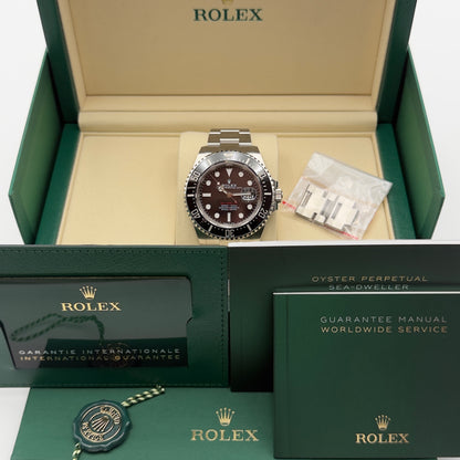 Rolex Sea-Dweller / 126600 / Schwarz / Oyster / Full Set / 2025