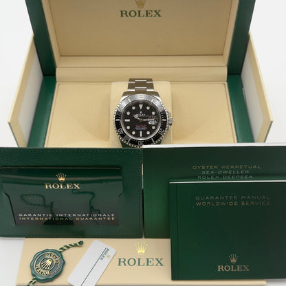 Rolex Sea-Dweller / 126600 / Schwarz / Oyster / Full Set / 2021