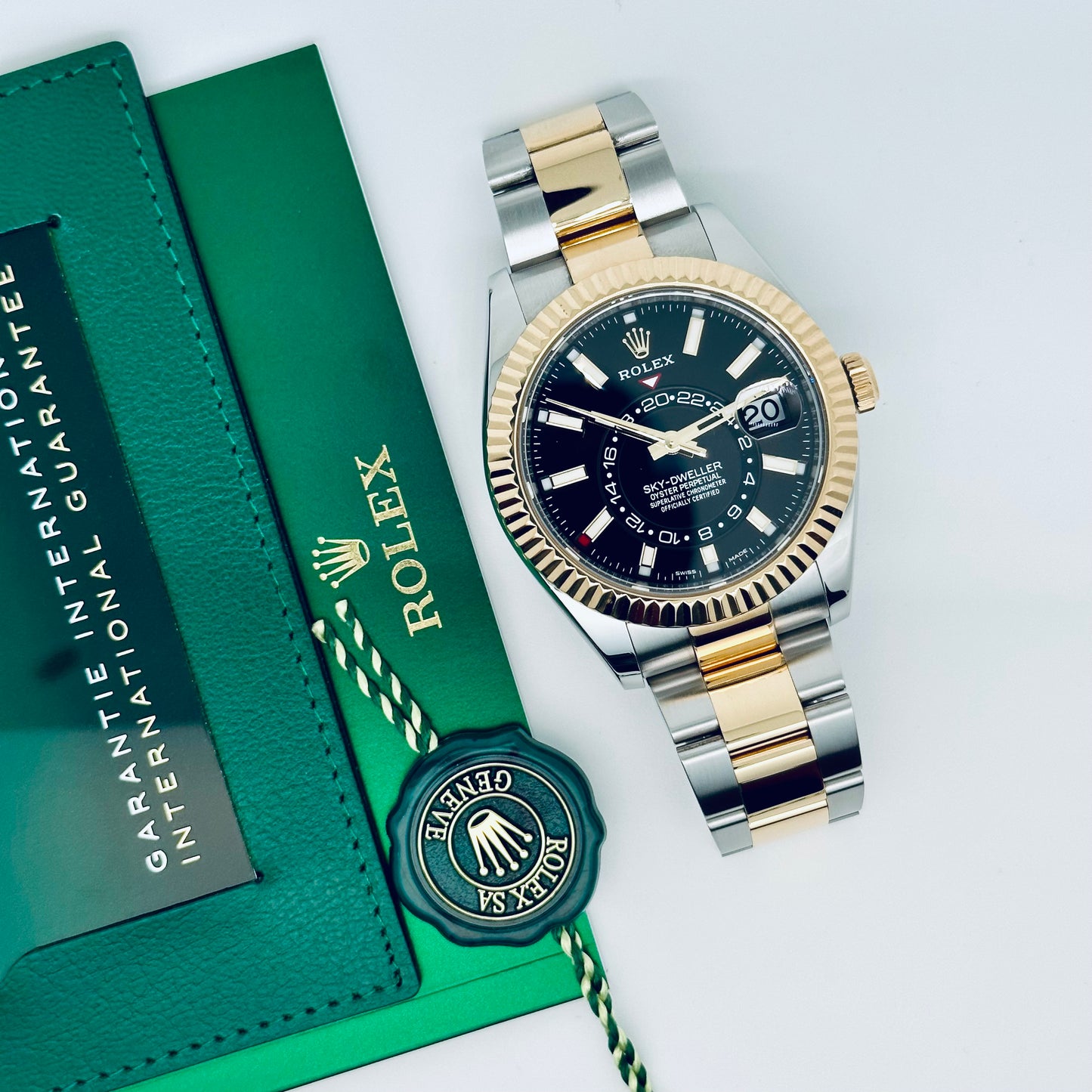 Rolex Sky-Dweller / 326933 / schwarz / Oyster / 2023 / Full Set