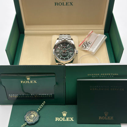 Rolex Sky-Dweller / 336934 / Mintgrün / Jubilee / Full Set / 2025