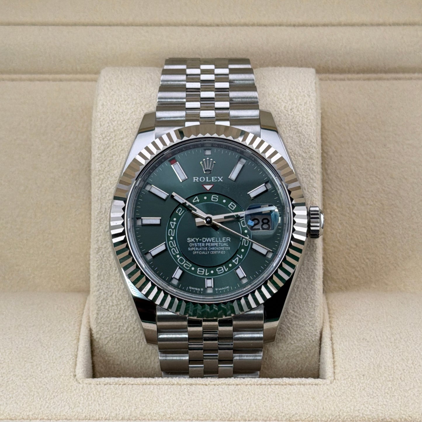 Rolex Sky-Dweller / 336934 / Mitgrün / Jubilee / Full Set / 2024