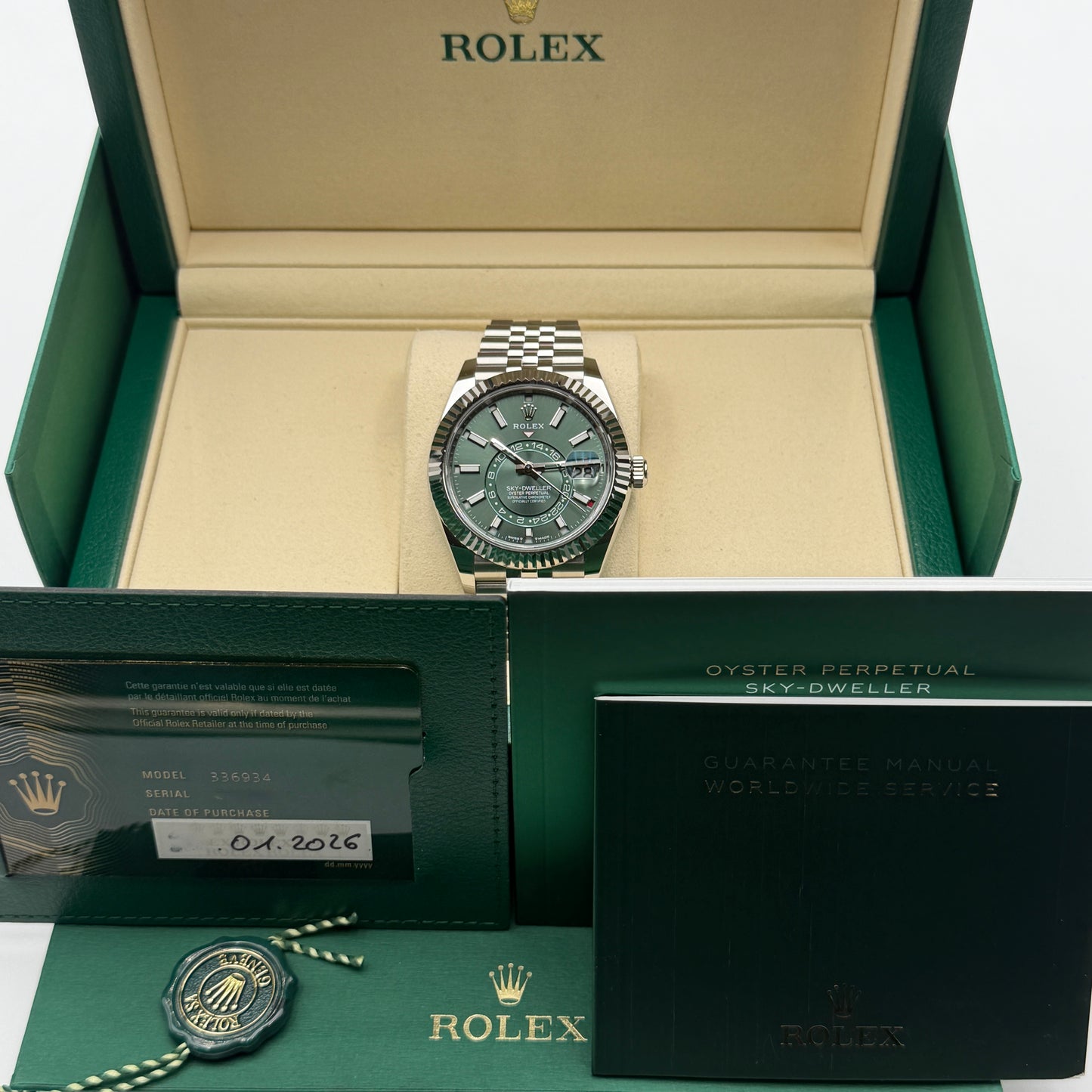 Rolex Sky-Dweller / 336934 / Mintgrün / Jubilee / Full Set / 01.2026