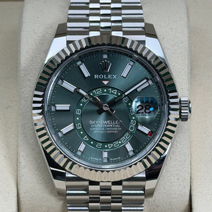 Rolex Sky-Dweller / 336934 / Mintgrün / Jubilee / Full Set / 01.2026