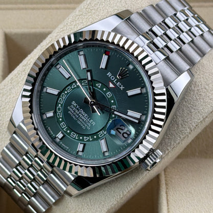 Rolex Sky-Dweller / 336934 / Mitgrün / Jubilee / Full Set / 2024