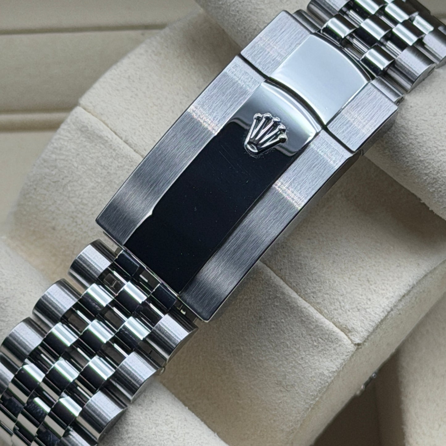 Rolex Sky-Dweller / 336934 / Mintgrün / Jubilee / Full Set / 01.2026