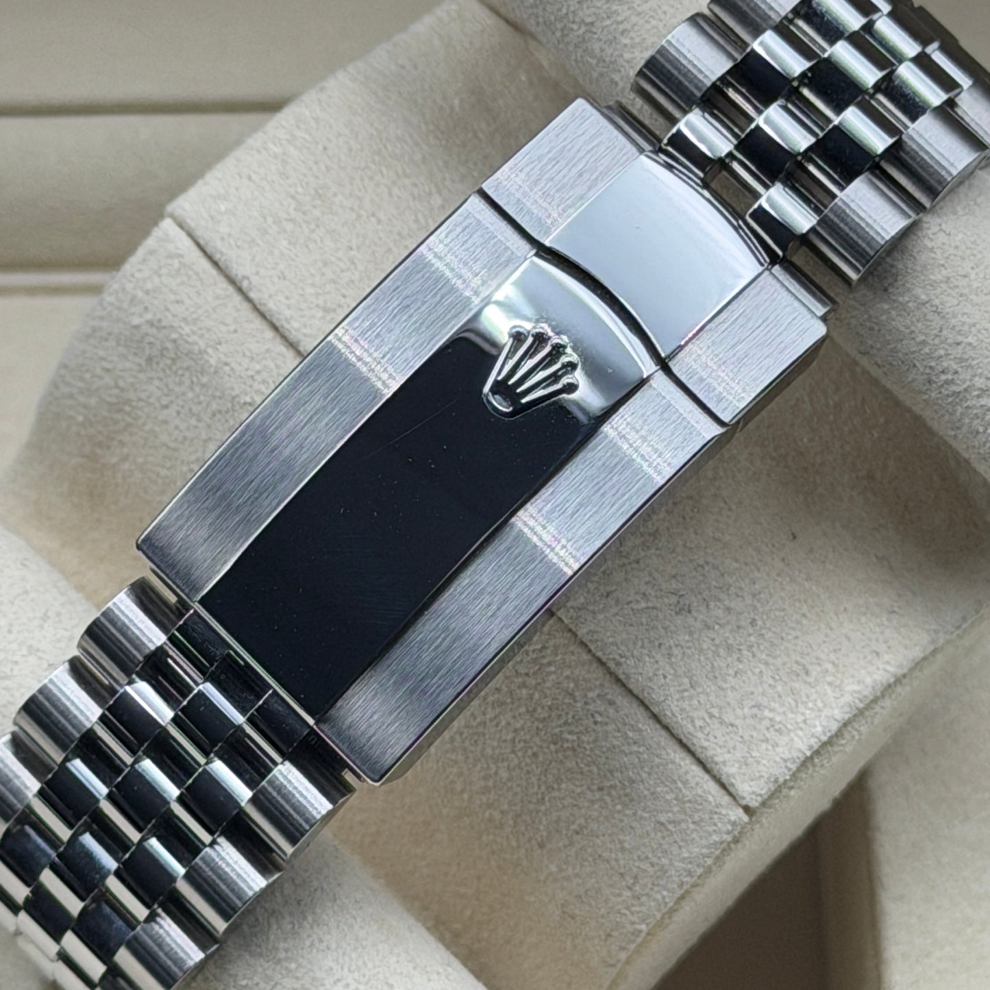 Rolex Sky-Dweller / 336934 / Mintgrün / Jubilee / Full Set / 02.2026